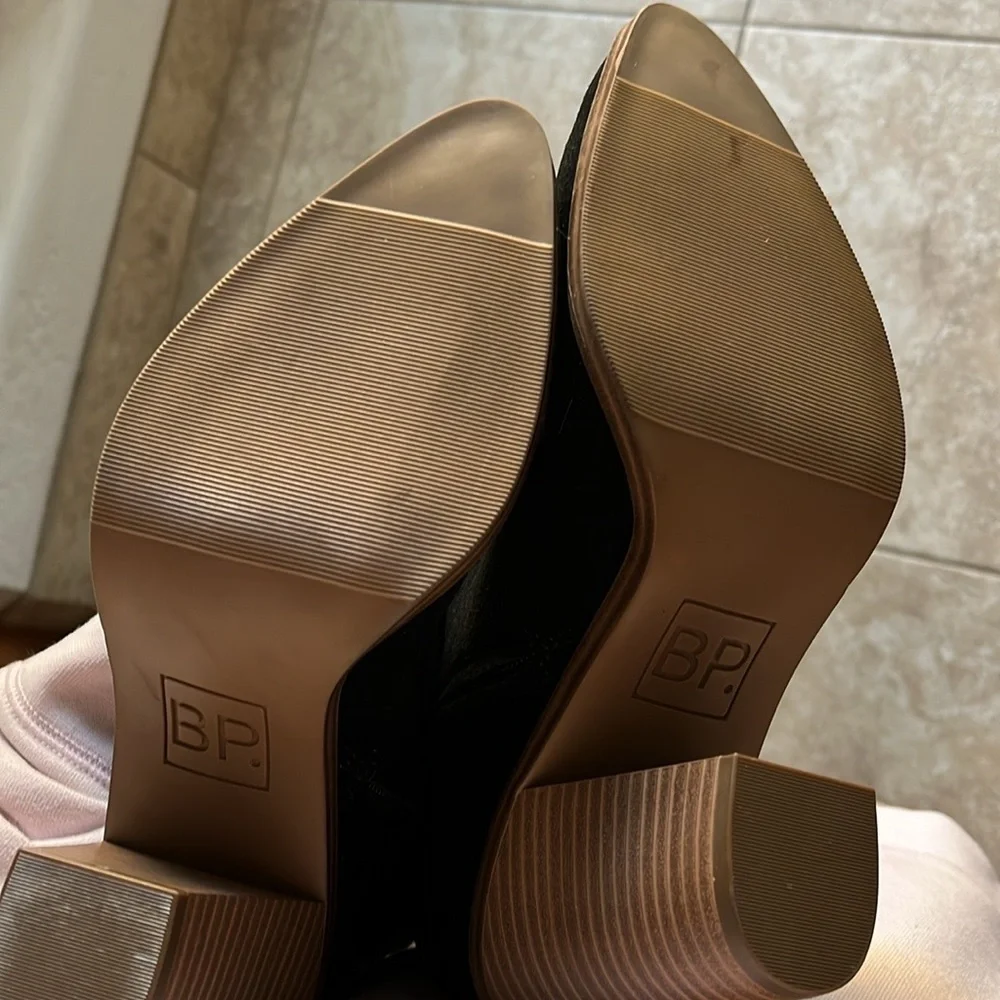 BP Hensley Over the Knee Black Suede/Leather Boot - Size 9.5 New